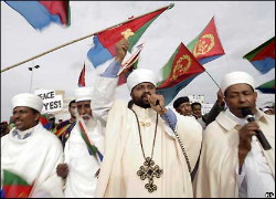 Asmara: cerimonia religiosa dei preti cristiani ortodossi