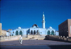 la grande moschea di Asmara al Kulafah Al Rashidin