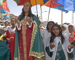 Foto di una processione ortodossa ad Asmara